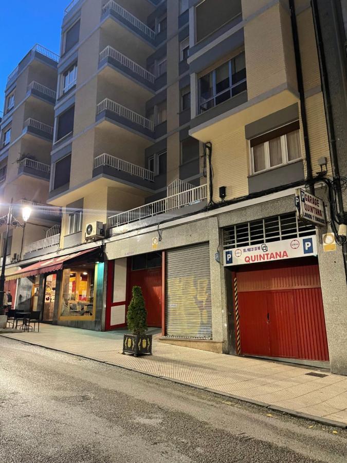 Apartamento Quintana Oviedo Bagian luar foto