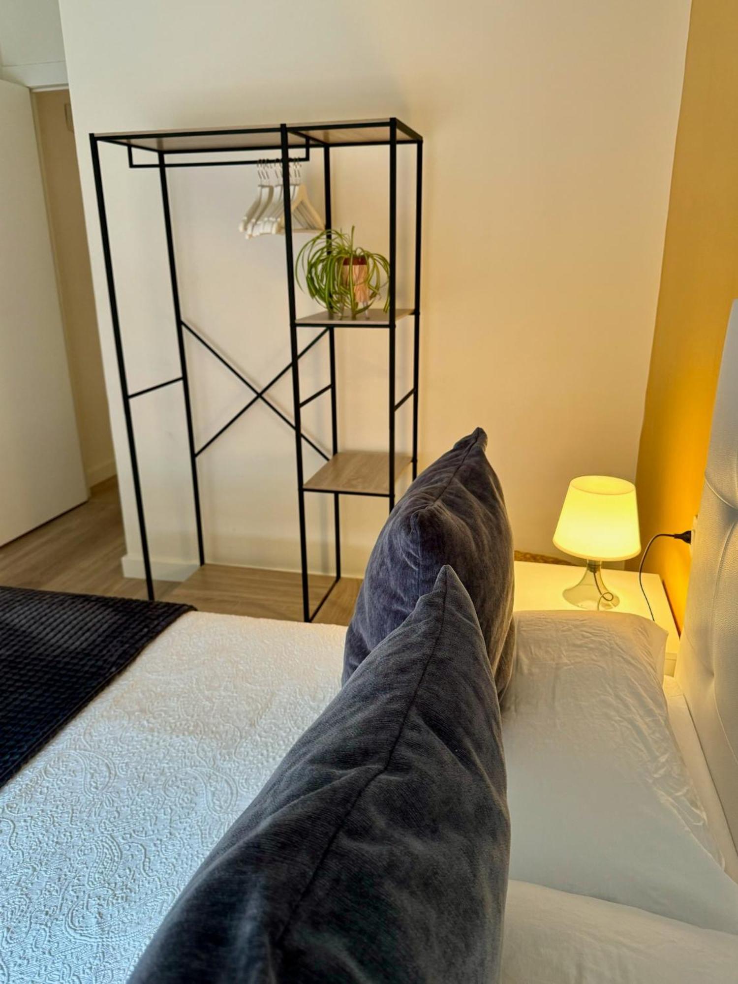 Apartamento Quintana Oviedo Bagian luar foto